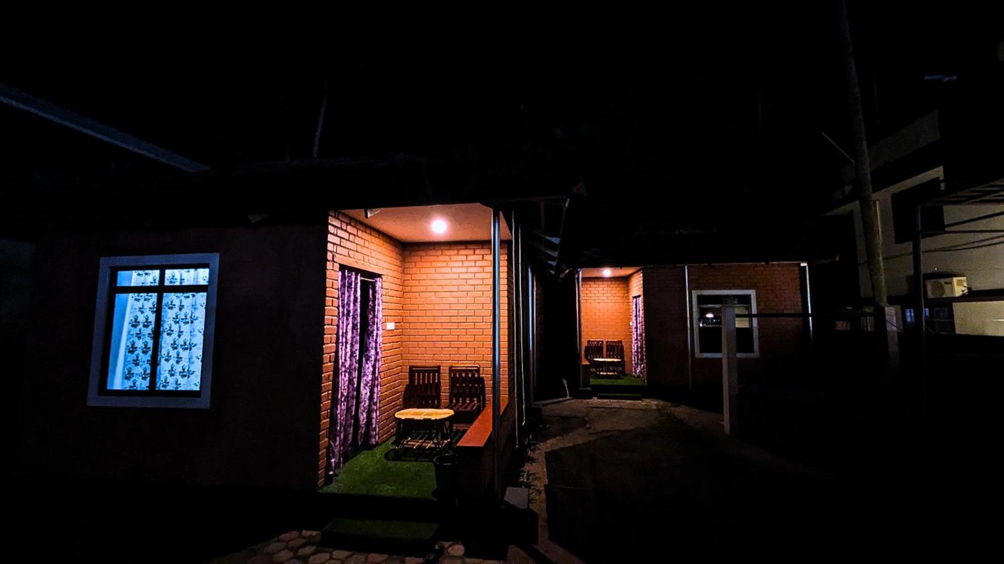 Hostelexp, Varkala - A Beach Town Hostel מראה חיצוני תמונה