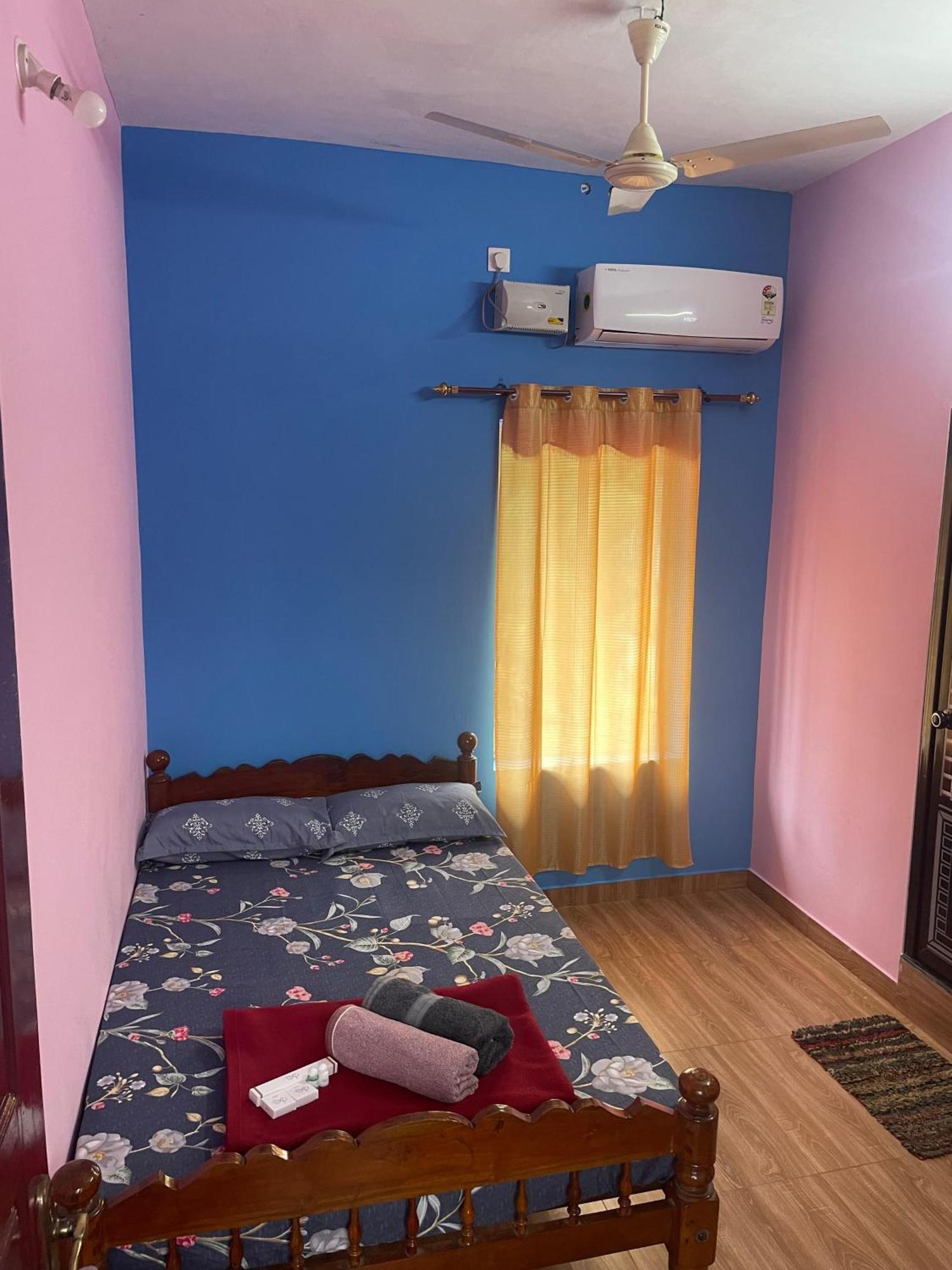 Hostelexp, Varkala - A Beach Town Hostel מראה חיצוני תמונה